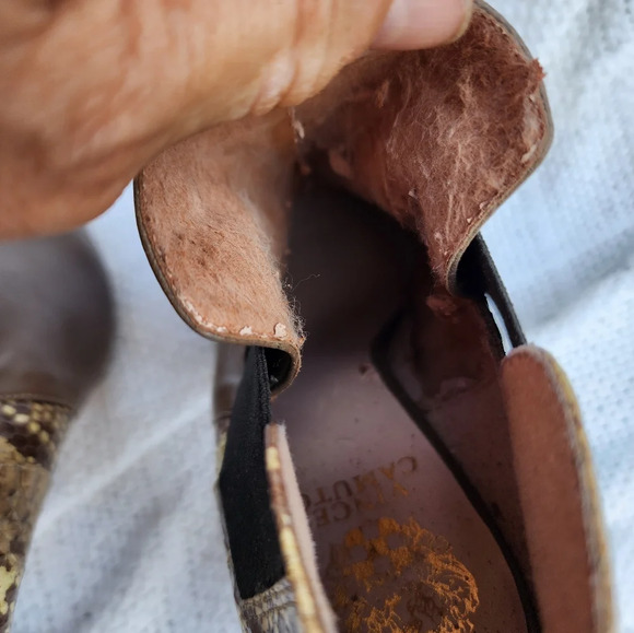 Vince Camuto leather snake stiletto booties 9.5 - Picture 2 of 14